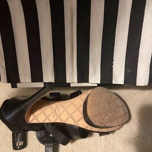 LAMB Gwen Stefani Signature stiletto